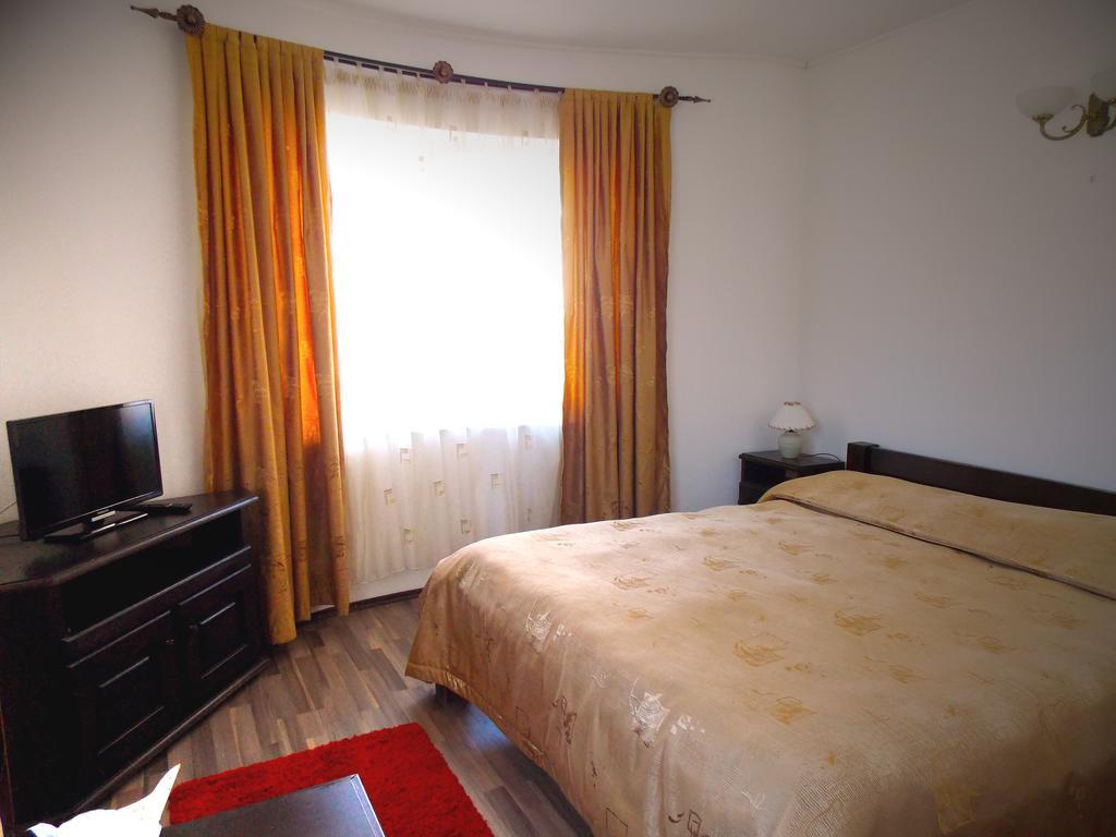Casa Olteanu Pension Moieciu de Jos Luaran gambar