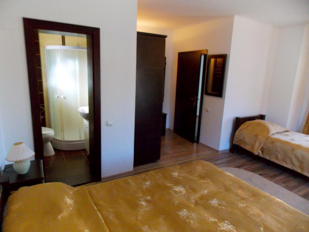 Casa Olteanu Pension Moieciu de Jos Luaran gambar