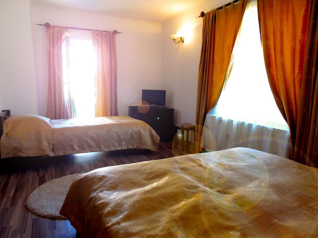 Casa Olteanu Pension Moieciu de Jos Luaran gambar