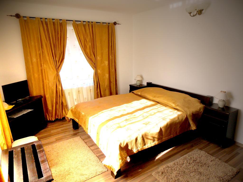 Casa Olteanu Pension Moieciu de Jos Bilik gambar